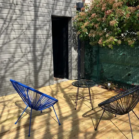 Loft Avec Jardin Apartment